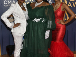 58th Annual CMA Awards - Arrivals