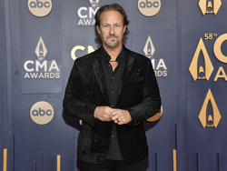 58th Annual CMA Awards - Arrivals