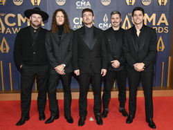 58th Annual CMA Awards - Arrivals