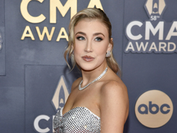 58th Annual CMA Awards - Arrivals