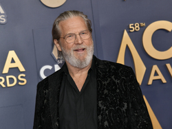 58th Annual CMA Awards - Arrivals