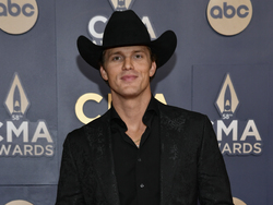 58th Annual CMA Awards - Arrivals