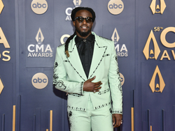 58th Annual CMA Awards - Arrivals