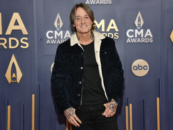 58th Annual CMA Awards - Arrivals