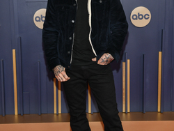 58th Annual CMA Awards - Arrivals