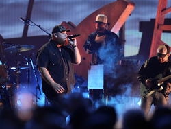 58th Annual CMA Awards - Show