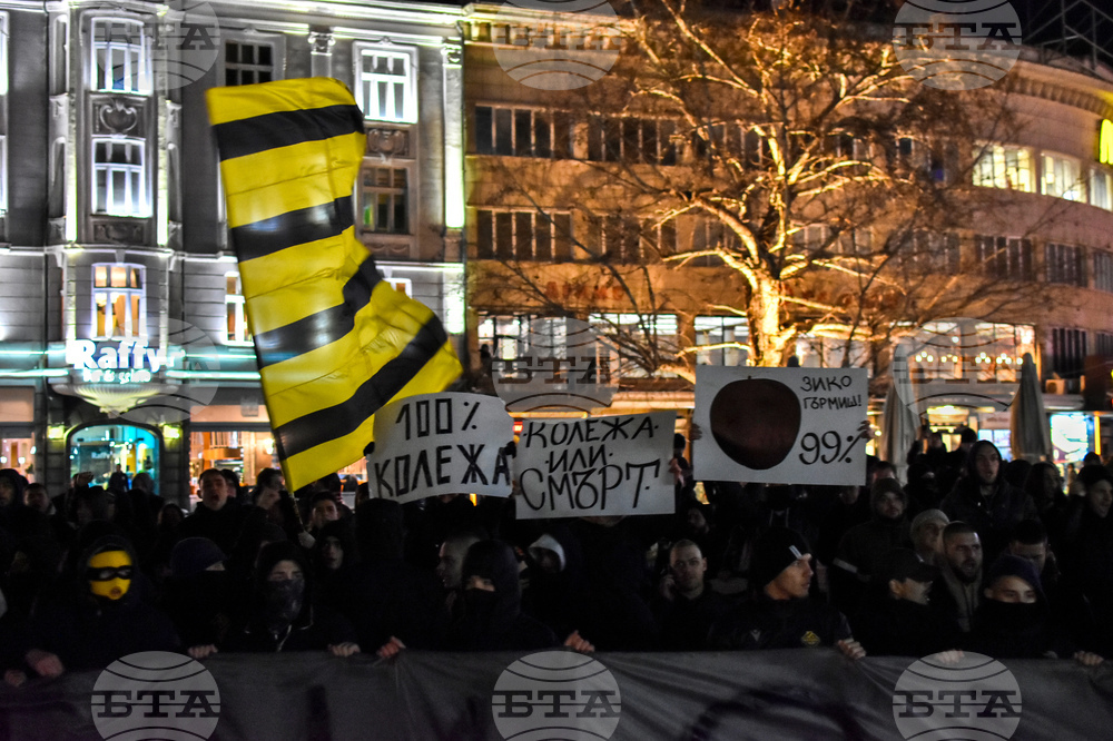 Пловдив - футболни фенове - протест