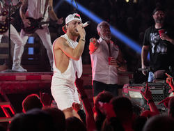 58th Annual CMA Awards - Show