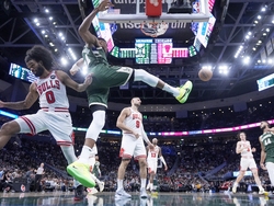 Bulls Bucks Basketball