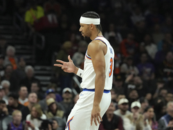 Knicks Suns Basketball