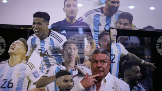 Няколко аржентински клуба и офиси на Аржентинската футболна федерация са били претърсени в разследване за подозрения за пране на пари