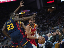 Hawks Warriors Basketball