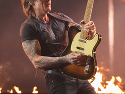 58th Annual CMA Awards - Show