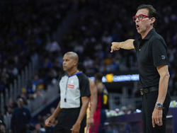 Hawks Warriors Basketball