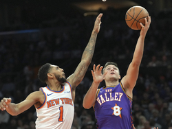 Knicks Suns Basketball