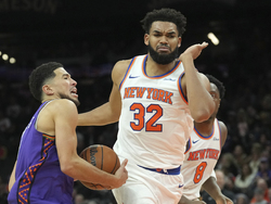 Knicks Suns Basketball