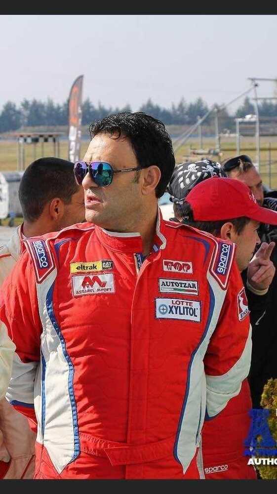 Автомобилният състезател Илия Царски ще обучава старозагорски ученици как да шофират отговорно