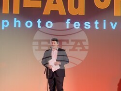 Творба на българският артист Владимир Карамазов бе представена в Сидни, Австралия, по време на фото изложба, съпътстваща фестивала “The Head On Photo Awards competition 2024”.