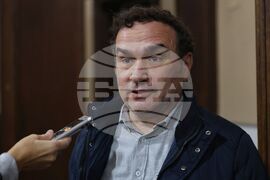 Бургас - министър - водоснабдяване - среща - Александър Маринов