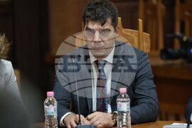 Бургас - министър - водоснабдяване - среща - Стоян Николов