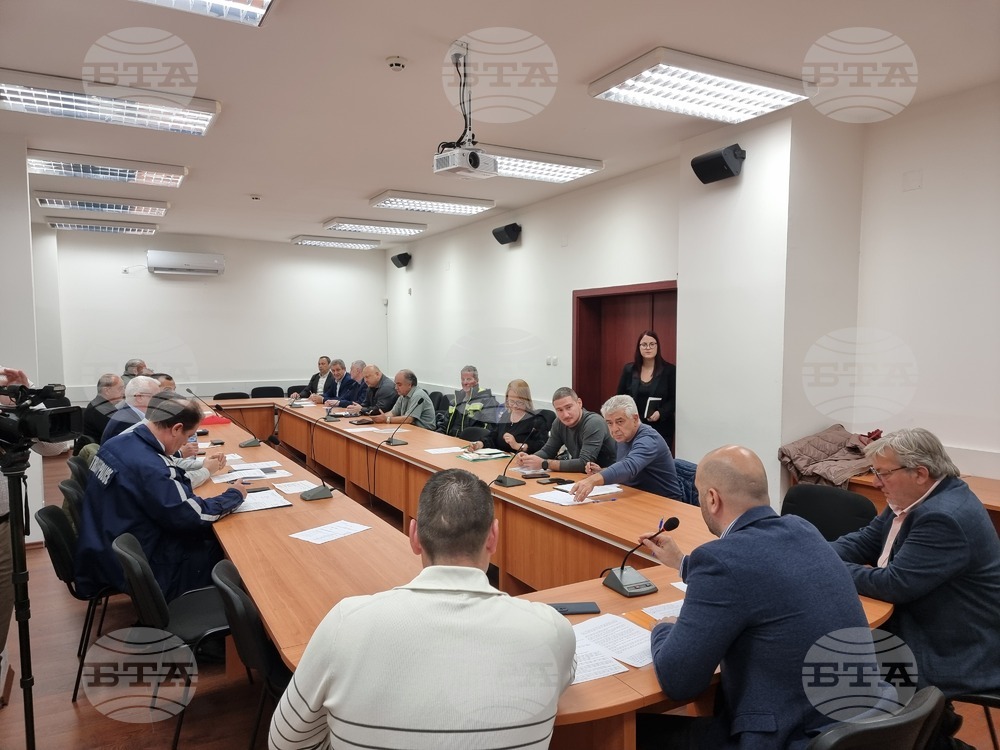 Област Ямбол е в готовност за посрещане на усложнена зимна обстановка, увери областният управител