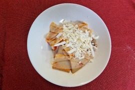 Даниеле Приори - млади хора с интелектуални затруднения - италиански обяд