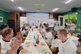 Даниеле Приори - млади хора с интелектуални затруднения - италиански обяд