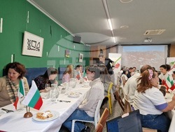Даниеле Приори - млади хора с интелектуални затруднения - италиански обяд