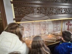 Добрич - ученици - Ден на християнското семейство