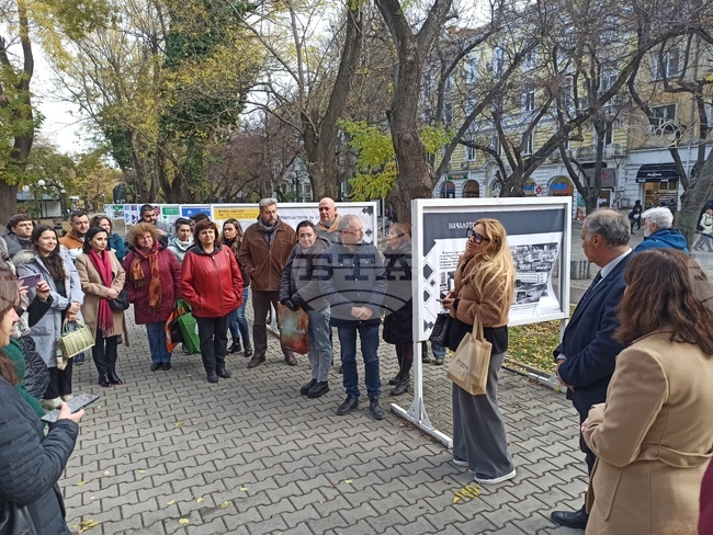 Изложбата "50 години висше образование в Стара Загора" беше открита в града