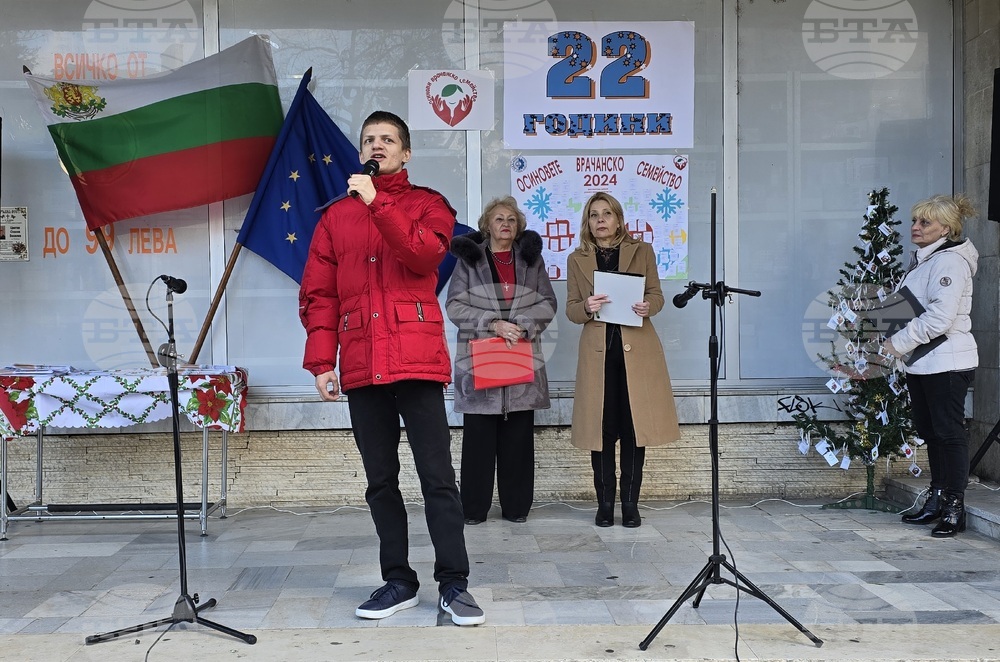 Чест е да бъда дарител, каза Росен Дудушки, който 22 години участва в инициативата „Осинови врачанско семейство“