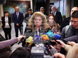 Софийски университет -Илияна Йотова - бифинг