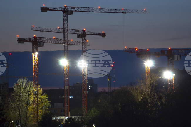 Цените на производителите в Германия се понижават за осми пореден месец на фона на по-евтините енергоизточници 