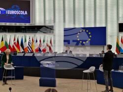 Франция - Страсбург - Европейски парламент - Велинград - ученици - "Евроскола" - участие