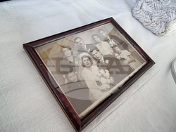 Брезник - сватбени аксесоари - изложба