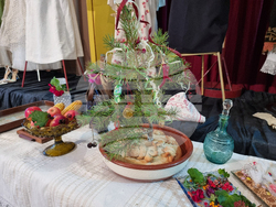 Брезник - сватбени аксесоари - изложба