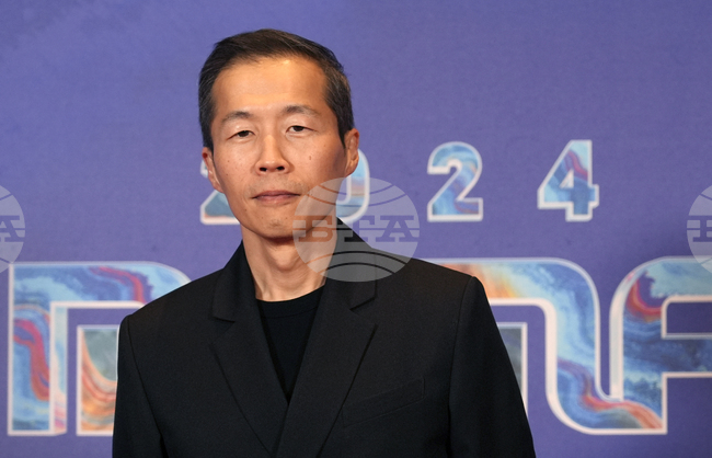 Лий Айзък Чънг може да режисира предисторията на "Бандата на Оушън"