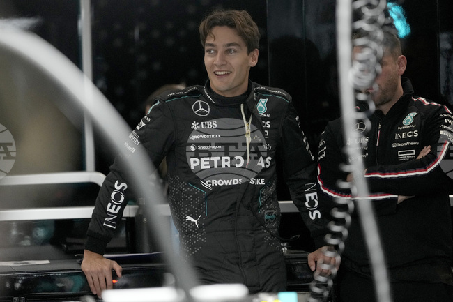 Британският пилот на Мерцедес Джордж Ръсел спечели последната свободна тренировка преди Гран при на Лас Вегас във Формула 1