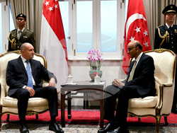 Сингапур - Румен Радев - Тарман Шанмугаратнам - среща