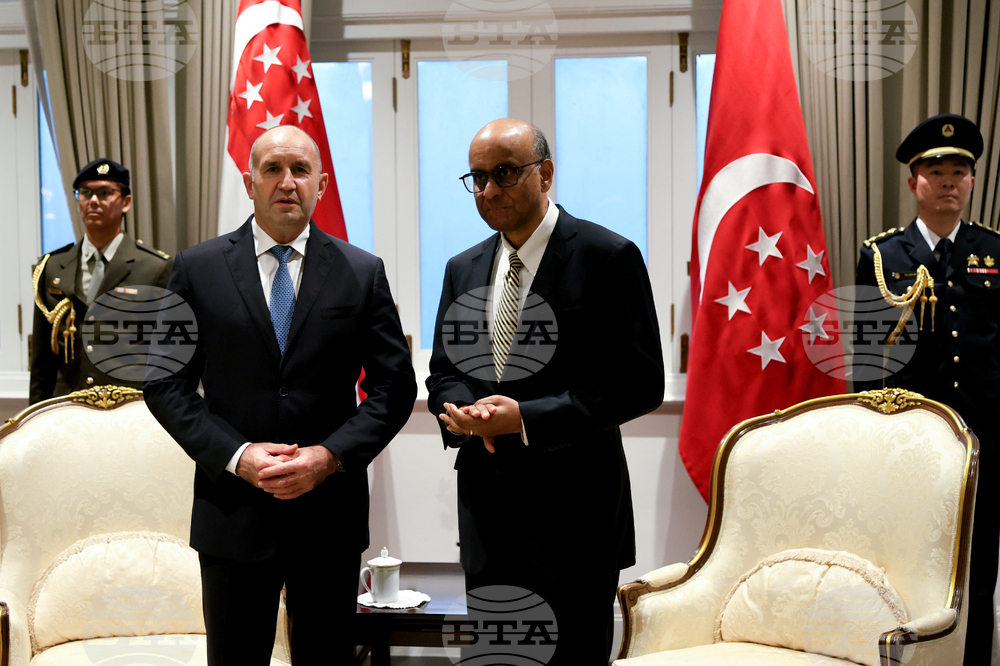 Сингапур - Румен Радев - Тарман Шанмугаратнам - среща