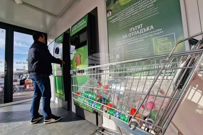 Authorities Urged to Fast-Track Deposit System for Beverage Packaging Ahead of EU Deadline