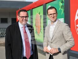 Бургас - станция за рециклиране на пластмасови бутилки и кенове