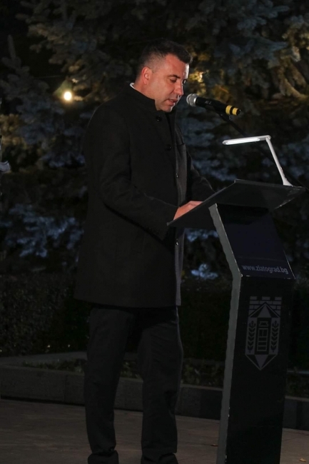 ОА Смолян: Областният управител Захари Сираков чества със златоградчани 112 години от Освобождението на града