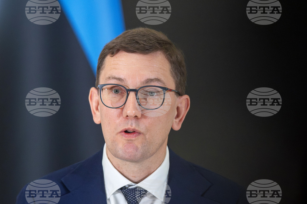 Данъците и спадащата популярност разтърсиха управляващата коалиция в Естония