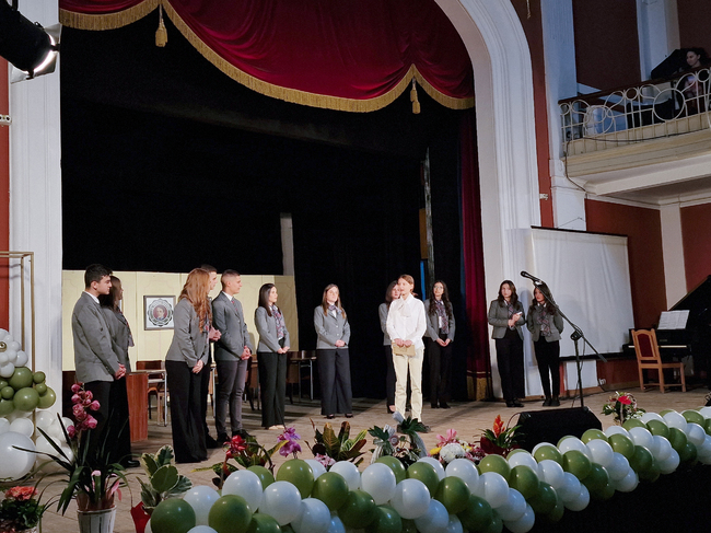 С тържествен концерт завършиха честванията за 60-годишния юбилей на СУ „Николай Катранов “ в Свищов