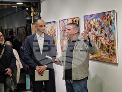 Изложба на Михаил Кавберов в София, в галерия „Камберов“, снимка – Даниел Димитров/БТА