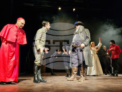 Шумен - Тримата мускетари - премиера