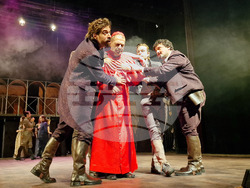 Шумен - Тримата мускетари - премиера