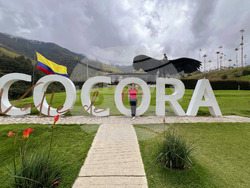 Колумбия - Долината Кокора - восъчни палми