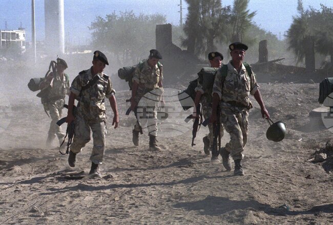 Алжирската армия уби четирима въоръжени бойци при антитерористична операция